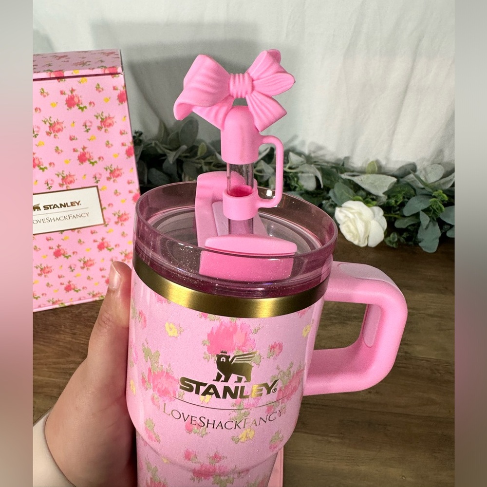 Stanley x LoveShackFancy 20oz Ibizia Sunset Tumbler - Picture 9 of 11